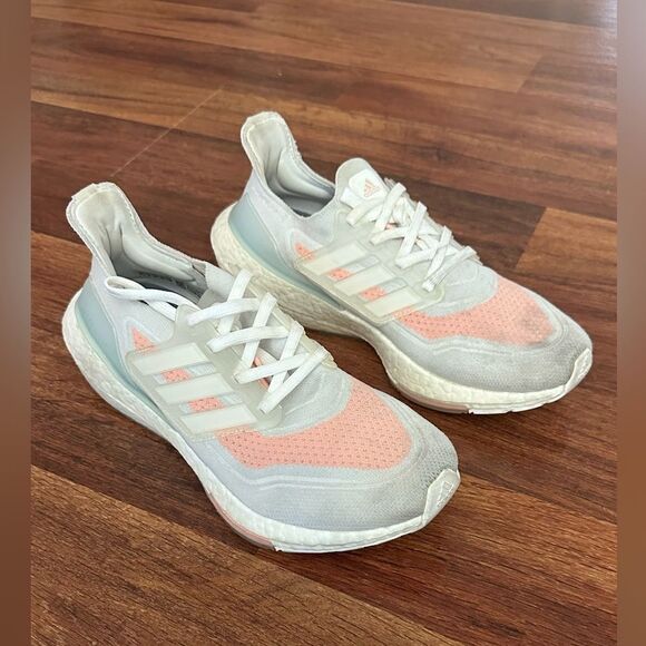 Adidas Boost White and Pink Sneakers size 7.5 - Picture 2 of 9